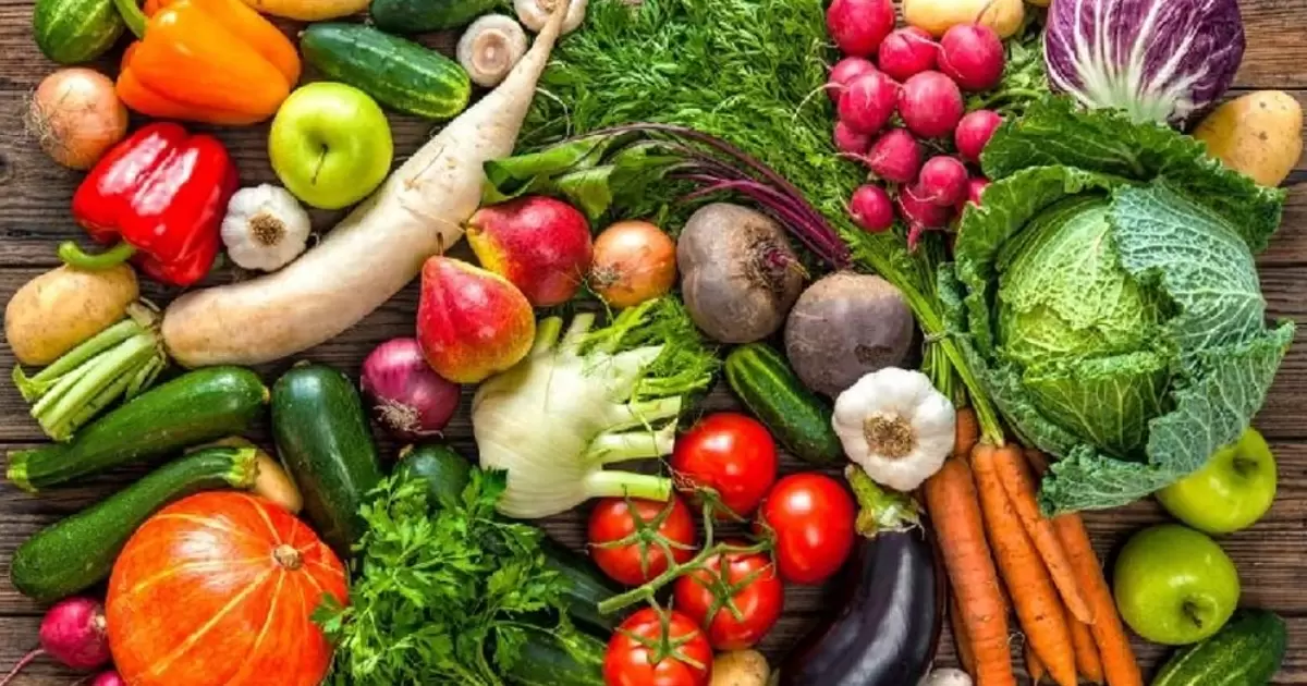 Bón phân gà nhật cho cây rau màu, cây ăn trái
